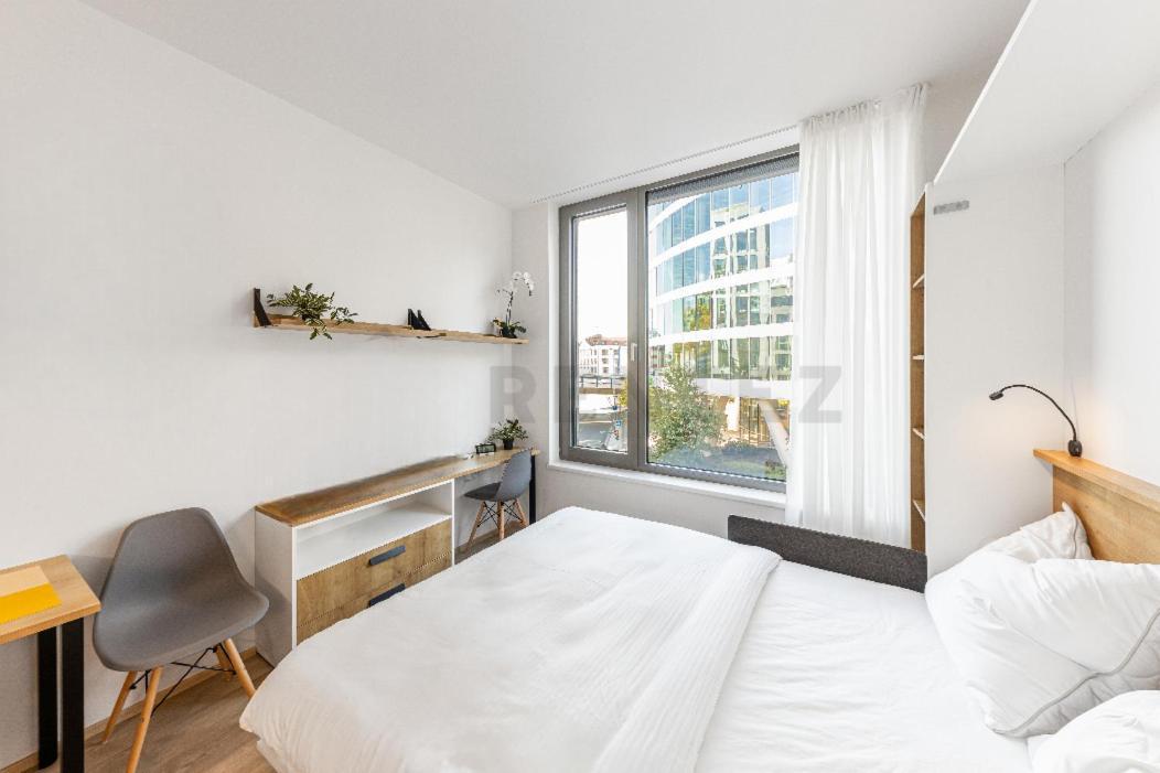 Mymozart By Rentez Apartmán